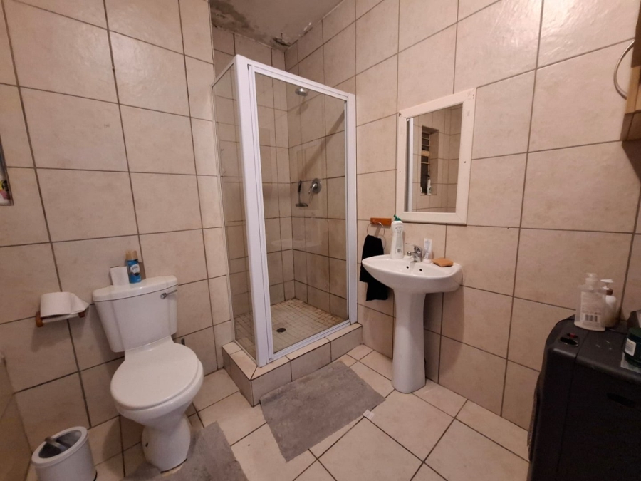 2 Bedroom Property for Sale in Pellissier Free State